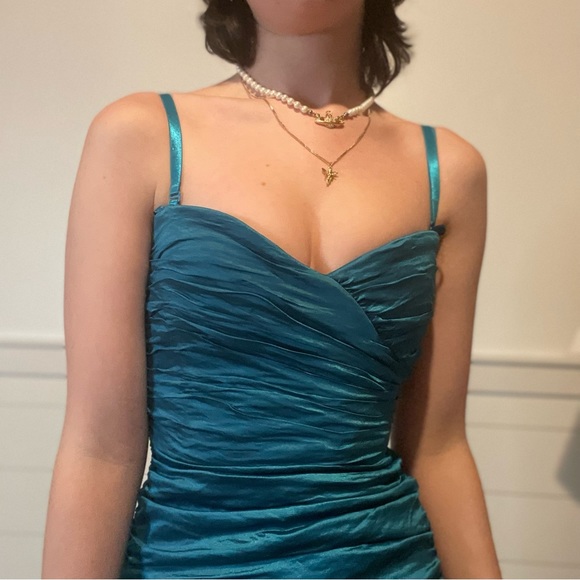 BCBG MAXAZRIA ruched mini dress - Picture 5 of 13